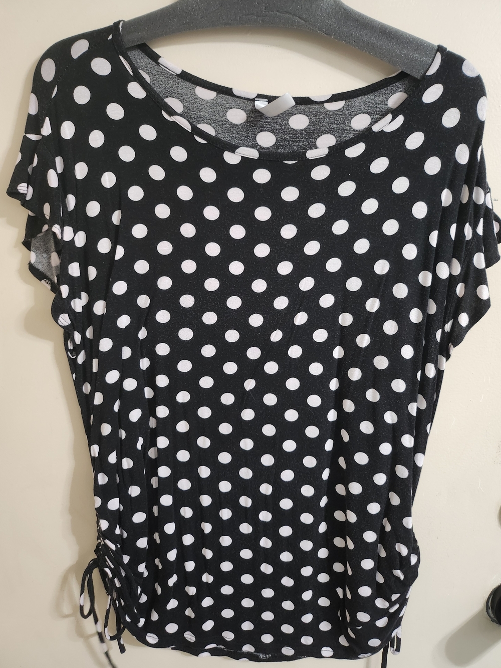 Acting Pro Black and White Polka Dot Short Sleeve Top Size: XL Used